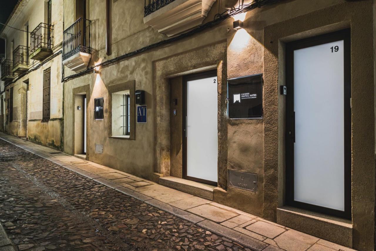Apartamentos Caceres Central Suites "Torres De Caceres" Extérieur photo